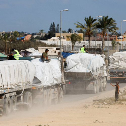 Ajutoarele alimentare către Gaza întârzie, iar acordul de încetare a focului este contestat