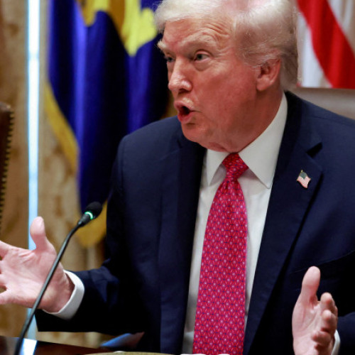 Trump i-ar fi cerut lui Zelenski să accepte condițiile Rusiei pentru încheierea războiului