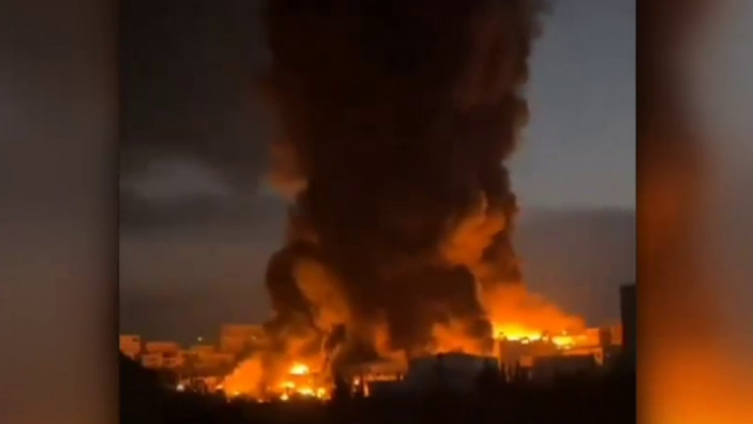 Explozie Uriașă la o Fabrică din Columbia - VIDEO
